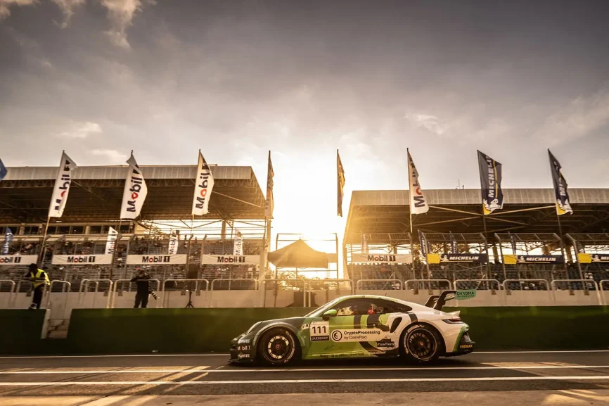 Porsche Cup Brazil - photo from a race track 03
